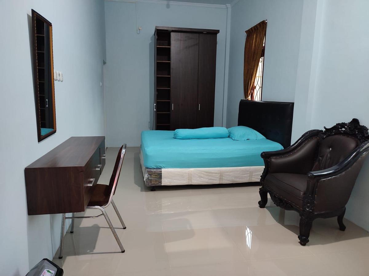M1 Residence Manado Exterior photo