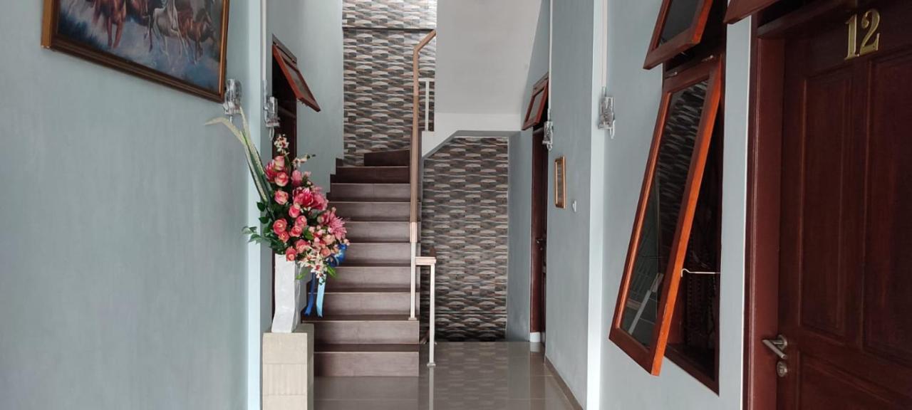M1 Residence Manado Exterior photo